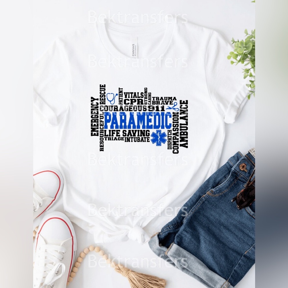 Paramedics graphic tee